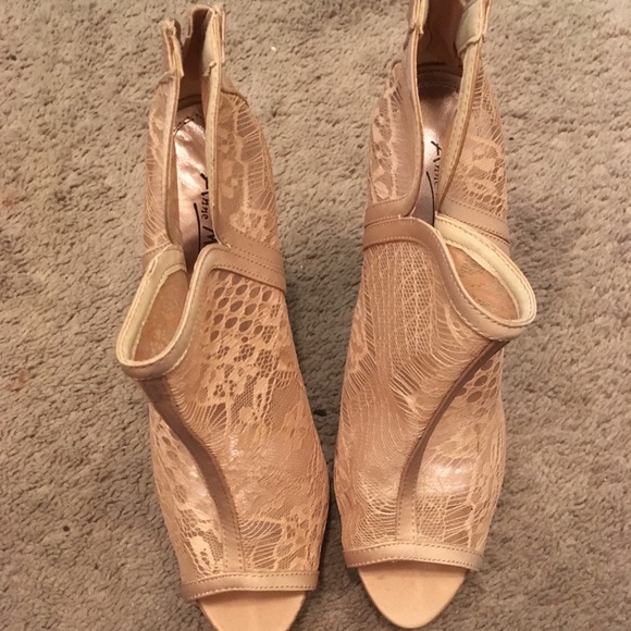 Soft pink bootie heel 5”inch - Picture 3 of 5